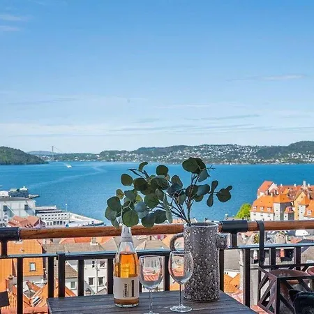 Appartamento Nydelig Leilighet, Privat Balkong, Topp Utsikt Bergen
