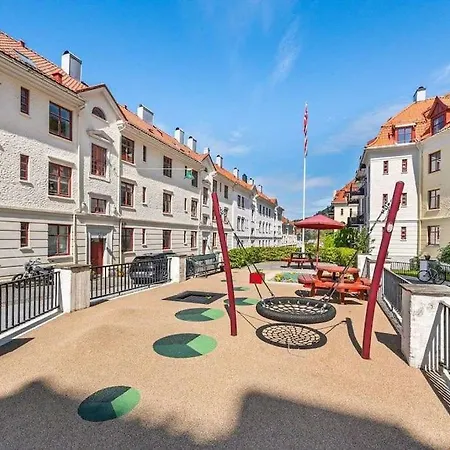 Apartment Nydelig Leilighet, Privat Balkong, Topp Utsikt Bergen